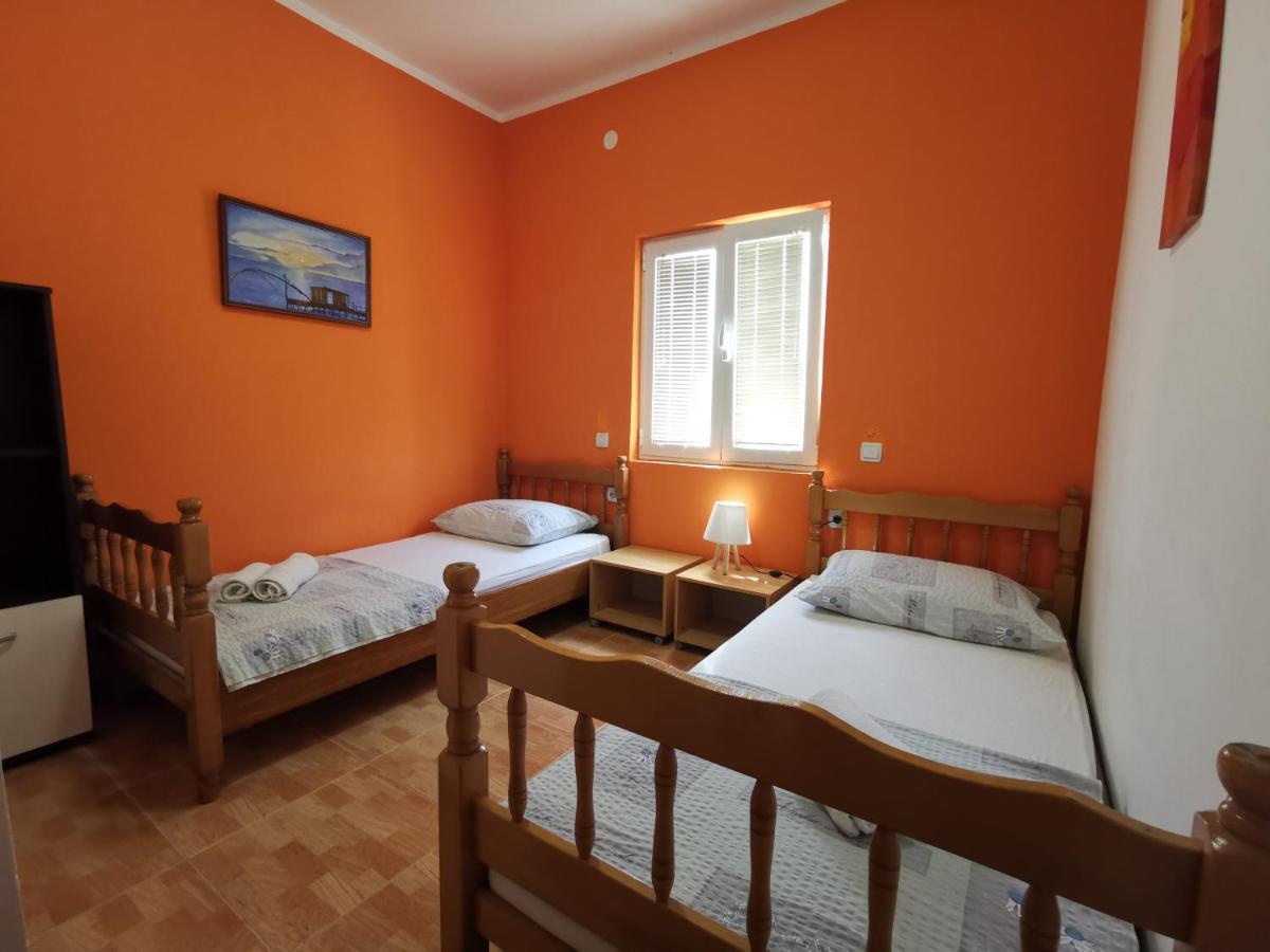 Apartments Montenegrina Ulcinj Ngoại thất bức ảnh