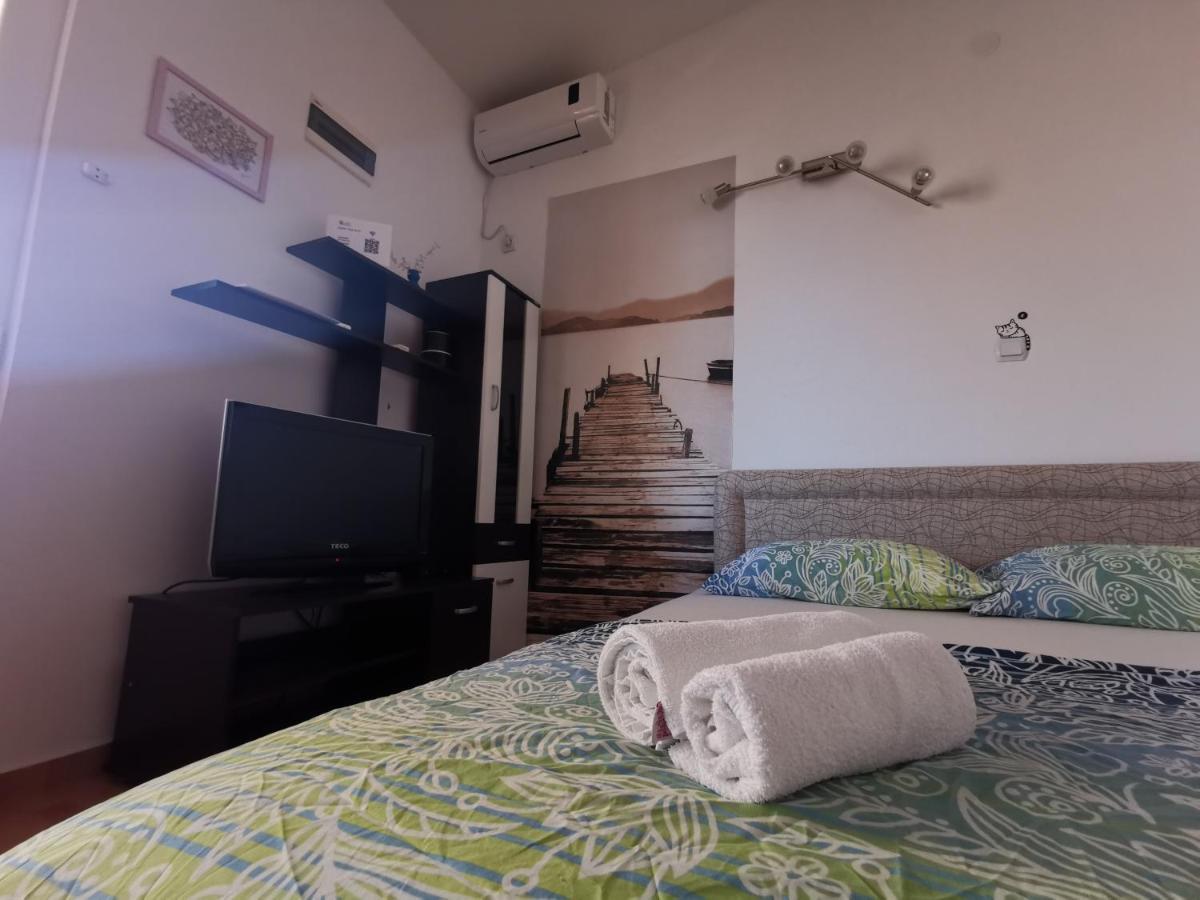 Apartments Montenegrina Ulcinj Ngoại thất bức ảnh