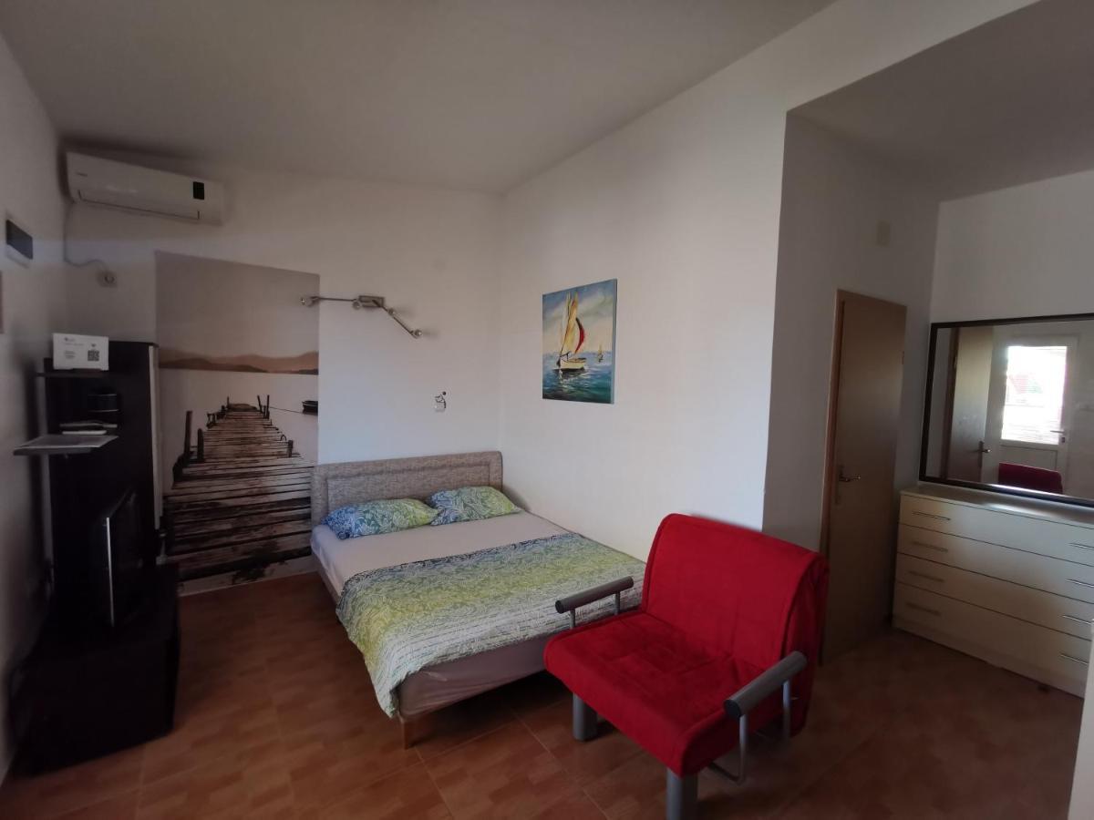 Apartments Montenegrina Ulcinj Ngoại thất bức ảnh